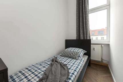 WG-Zimmer in Berlin 530,00 € 8 m²