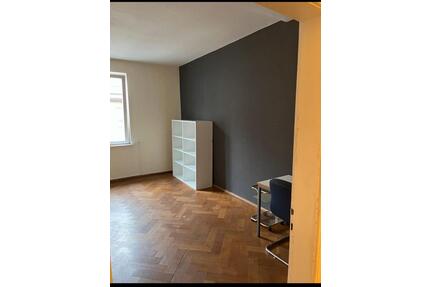 WG-Zimmer für Studenten, THWS Studentenwohnung - Schweinfurt Gartenstadt