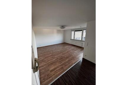 1 - Zimmer Wohnung - Möbliert mit Stellplatz - Aalen