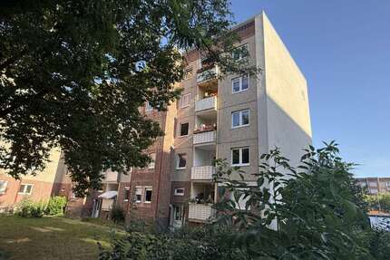Wohnung zum Mieten in Magdeburg 166,19 € 32.65 m²