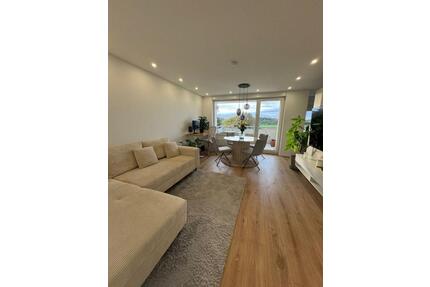 Luxuriöse und kernsanierte 2 Zimmer Wohnung - Grevenbroich Neuenhausen