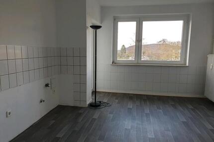 Schöne 2,5 Zimmer Wohnung Kamp-Lintfort mit Balkon