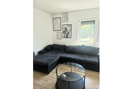 Vermiete helle 2,5 Zimmer Wohnung, 80m2, Neckartailfingen