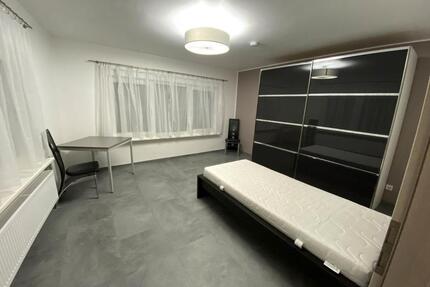 Zimmer frei in Wohngemeinschaft in Enzberg - Mühlacker