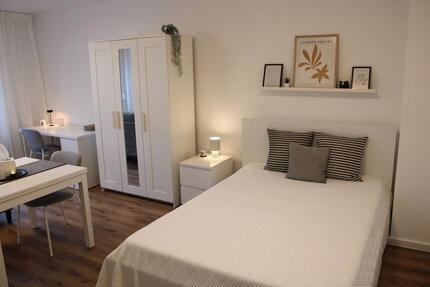 Helle, möblierte 1,5-Zimmer Wohnung mit Balkon in Darmstadt