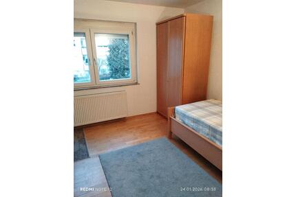 Ein schönes WG Zimmer in Feuerbach zu vermieten - Stuttgart