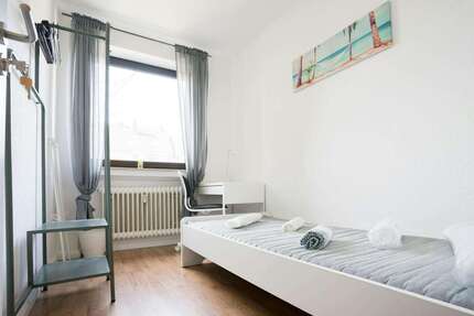WG-Zimmer in Düsseldorf 439,00 € 6 m²