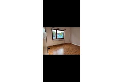 Wohngemeinschaft - Zimmer zu vermieten - Delmenhorst Düsternort