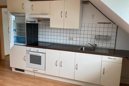 2 Zimmer Dachgeschoss Wohnung - 520,00&nbsp;EUR Kaltmiete, ca.&nbsp; 56,00&nbsp;m&sup2; in Hagen (PLZ: 58097) Hagen-Mitte