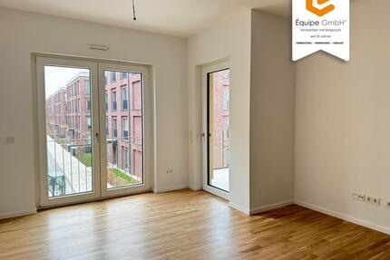 Moderne barrierefreie 3-Raumwohnung mit 2 Balkonen und direkt an der Elbe! - Dresden Neustadt