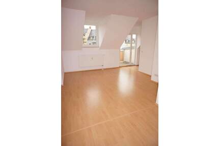 Zzgl EBK 40,- € Süd-Balkon am Wohnzimmer u.v.m. - Chemnitz Kaßberg