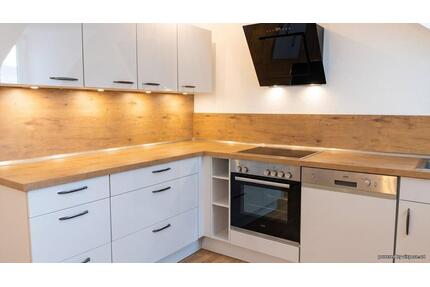 Tolle 2 ZKB DG in Wiesbaden - City