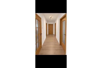 Wohnung zu miete 4 Zimmer 100qm in Ronnenberg