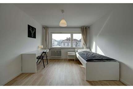 WG-Zimmer in Stuttgart 480,00 € 12 m²