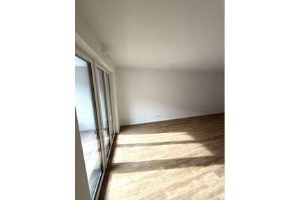 Wohnung zum Mieten in Hannover 1.663,53 € 100.82 m²