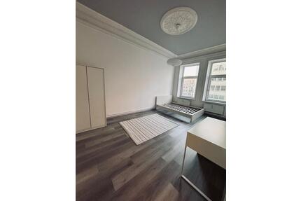 Helles WG Zimmer St. Georg - 820,00&nbsp;EUR Kaltmiete, ca.&nbsp; 21,00&nbsp;m&sup2; in Hamburg (PLZ: 20099) Altstadt