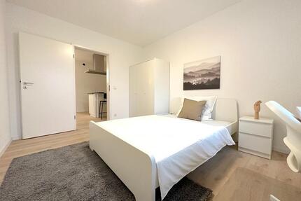 Zimmer frei in moderner 5er-WG in Frankfurt – Robert-Dissmann-Straße 6! - Frankfurt am Main Sossenheim