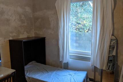 möbliertes WG Zimmer frei - 500,00&nbsp;EUR Kaltmiete, ca.&nbsp; 12,25&nbsp;m&sup2; in Stuttgart (PLZ: 70184) Bopser