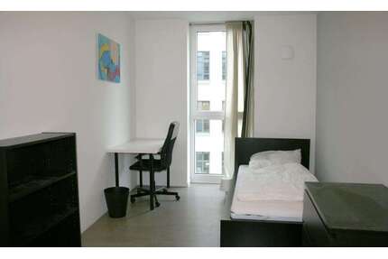 WG-Zimmer in Berlin 630,00 € 13 m²