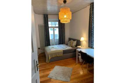 WG-Zimmer in München 1.175,00 € 14 m²