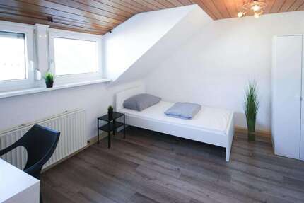 WG-Zimmer in Stuttgart 495,00 € 11 m²