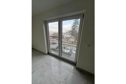 Moderne 2-Zimmer-Dachgeschosswohnung (BJ 2021) in zentraler Lage - Nürnberg Gibitzenhof