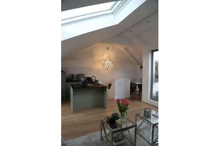 Wohnung zum Mieten in Frankfurt am Main 2.550,00 € 95 m²