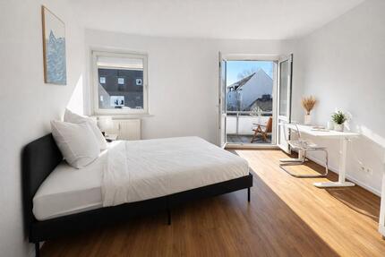 WG ZIMMER mit Balkon für Mai und Juni - Düsseldorf Stadtbezirk 2