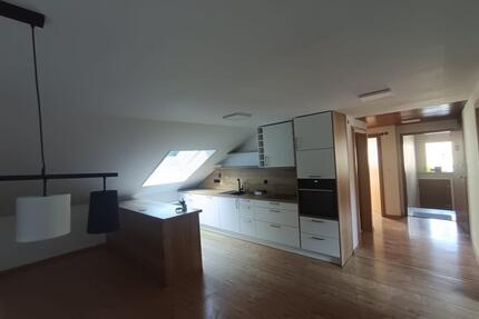 4 Zimmer Wohnung - 900,00&nbsp;EUR Kaltmiete, ca.&nbsp; 70,00&nbsp;m&sup2; in Bühlertal (PLZ: 77830)