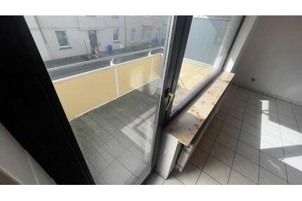 2 Zimmer Wohnung nähe Fachhochschule - Krefeld Hüls