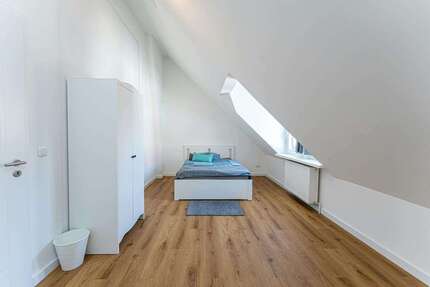 WG-Zimmer in Berlin 680,00 € 22 m²