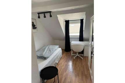 WG-Zimmer in Düsseldorf 699,00 € 15 m²