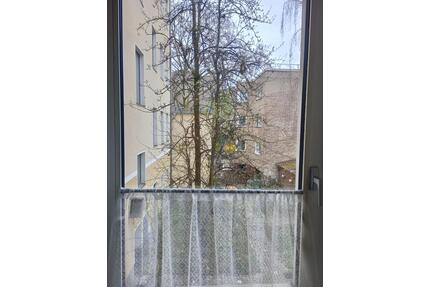 1 Zimmer Wohnung befristet für ein Jahr - Berlin Neukölln