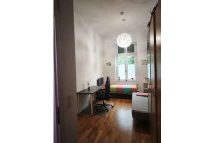 WG-Zimmer in Berlin 700,00 € 14 m²