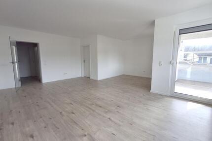 Erstbezug nach Sanierung! 3 Zimmer Wohnung in Deggendorf - Ortsteil Mietraching