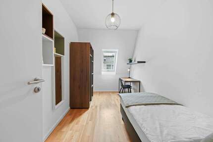 WG-Zimmer in Berlin 840,00 € 12 m²