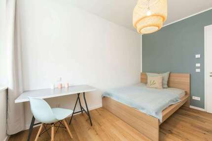 WG-Zimmer in Berlin 710,00 € 11 m²