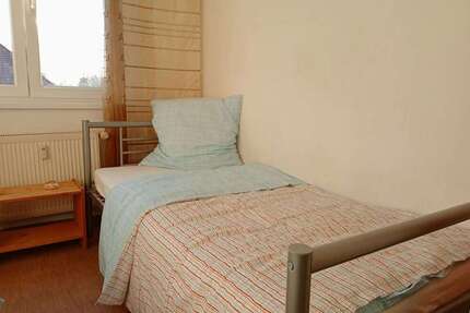 WG-Zimmer in Berlin 330,00 € 16 m²