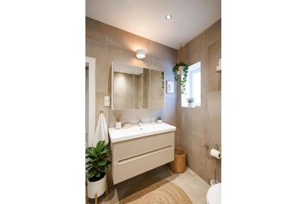 Erstbezeug nach komplett Renovierung - 3 Zimmer Wohnung - Hanau Lamboy