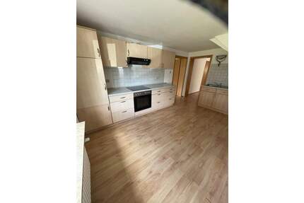 Zweizimmer Wohnung - 700,00&nbsp;EUR Kaltmiete, ca.&nbsp; 68,50&nbsp;m&sup2;&nbsp;Wohnfl&auml;che in Wiesbaden-Breckenheim (PLZ: 65207)