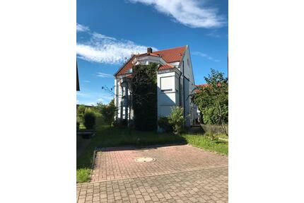 5 Zimmer Maisonette Wohnung - 1.700,00&nbsp;EUR Kaltmiete, ca.&nbsp; 145,00&nbsp;m&sup2; in Filderstadt (PLZ: 70794)