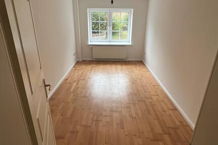 Schöne Parkett 78m2 Erdgeschosswohnung - Gettorf