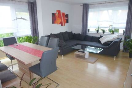 Gepflegte 3-Zimmer Wohnung m. großem Balkon! - Langenbrettach