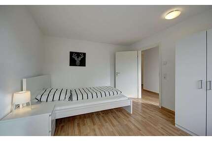 WG-Zimmer in Stuttgart 530,00 € 11 m²