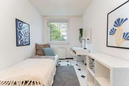 WG-Zimmer in Potsdam 630,00 € 11 m²