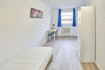 WG-Zimmer in Düsseldorf 619,00 € 11 m²