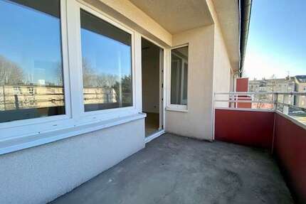 Wohnung zum Mieten in Duisburg 370,00 € 45 m²