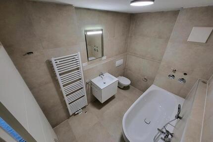 Fürth, Kronacher Str. 44 Tolle 2 Zimmer Wohnung in idealer Lage - Rohr