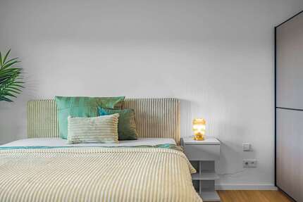 WG-Zimmer in München 990,00 € 25 m²