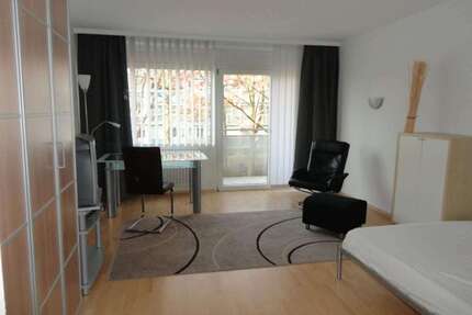 Wohnen auf Zeit in Eschborn 900,00 €